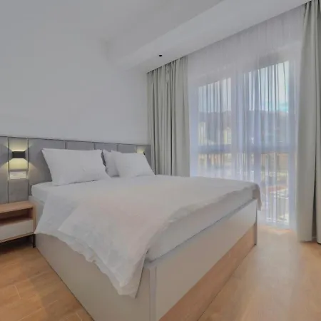 Horizon Two Bedroom Apartment With Sea View Jake Becici  Exterior photo
