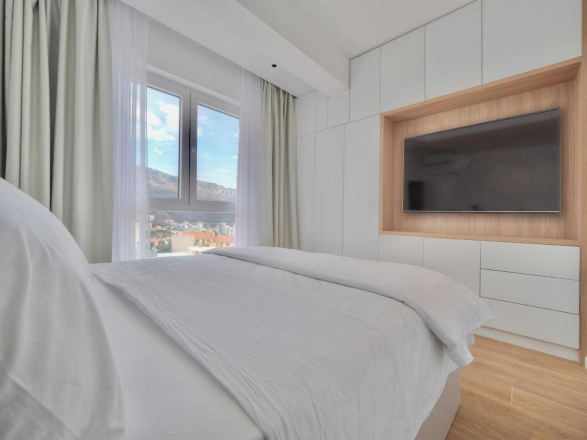 Horizon Two Bedroom With Sea View Jake Apartment *